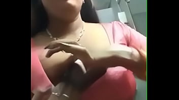 Expose Those Luscious Tits, Bhabhi