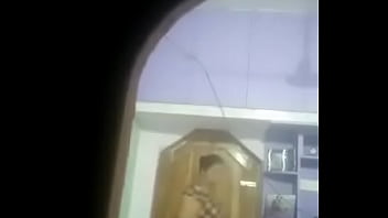 Sizzling Desi Aunty With Curves That Drive Men Wild