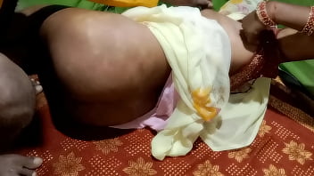 Screaming Indian Bhabhi Takes Brutal Hardcore Pounding With Hindi Dirty Talk