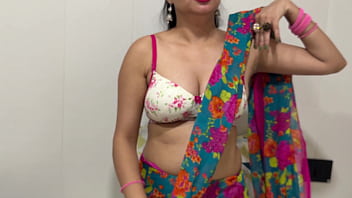 Sizzling Indian Stepmom Seduction: Filthy Hindi Roleplay & Dirty Talk To Make You Throb