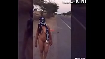Bold Desi Babe Flaunts Her Naked Glory On A Busy Daytime Street