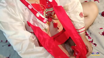 Desi Cheating Wife In Revealing Red And White Dress Moans Loudly In Homemade Hindi Sex Audio