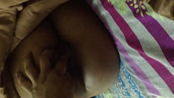 Delhi Stud Devours And Pounds Indian Beauty’s Sweet Pussy