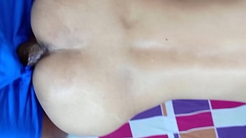 Desi Babe’s Wild And Steamy Full-length Hindi Porn Video