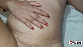 Sizzling Hindi Bhabhi’s Wild Moans As She Gets Pounded