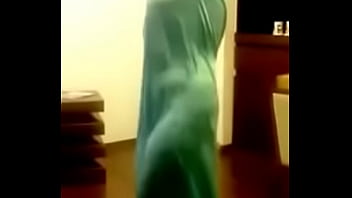 Sizzling Desi Bounce: Rare High-voltage Curves In Motion