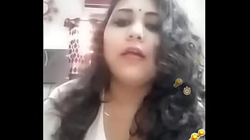 Sona Bhabhi’s Nipples Peek On Bigo Live