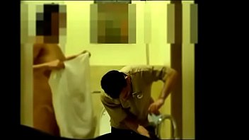 Naughty Bhabhi Exposes Herself To The Hotel Stud