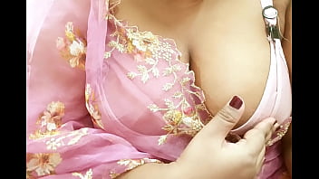 Curvy Indian Beauty With Irresistible Allure