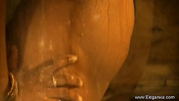 Sensual Indian Milf Dancer Moves